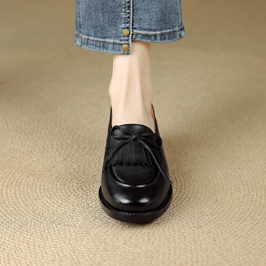 Women's Leather Tassel Loafers Classic British Style Commuter Flats