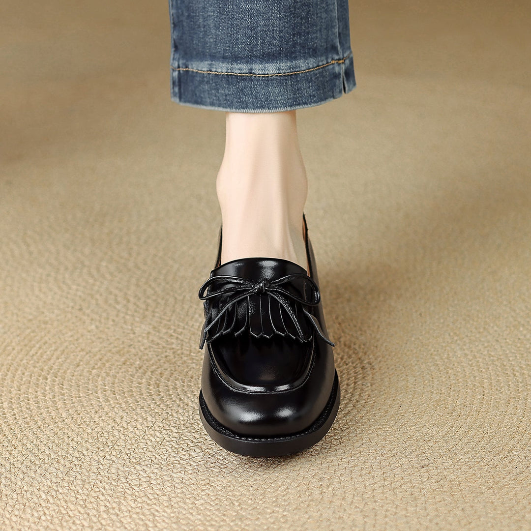 Women's Leather Tassel Loafers Classic British Style Commuter Flats