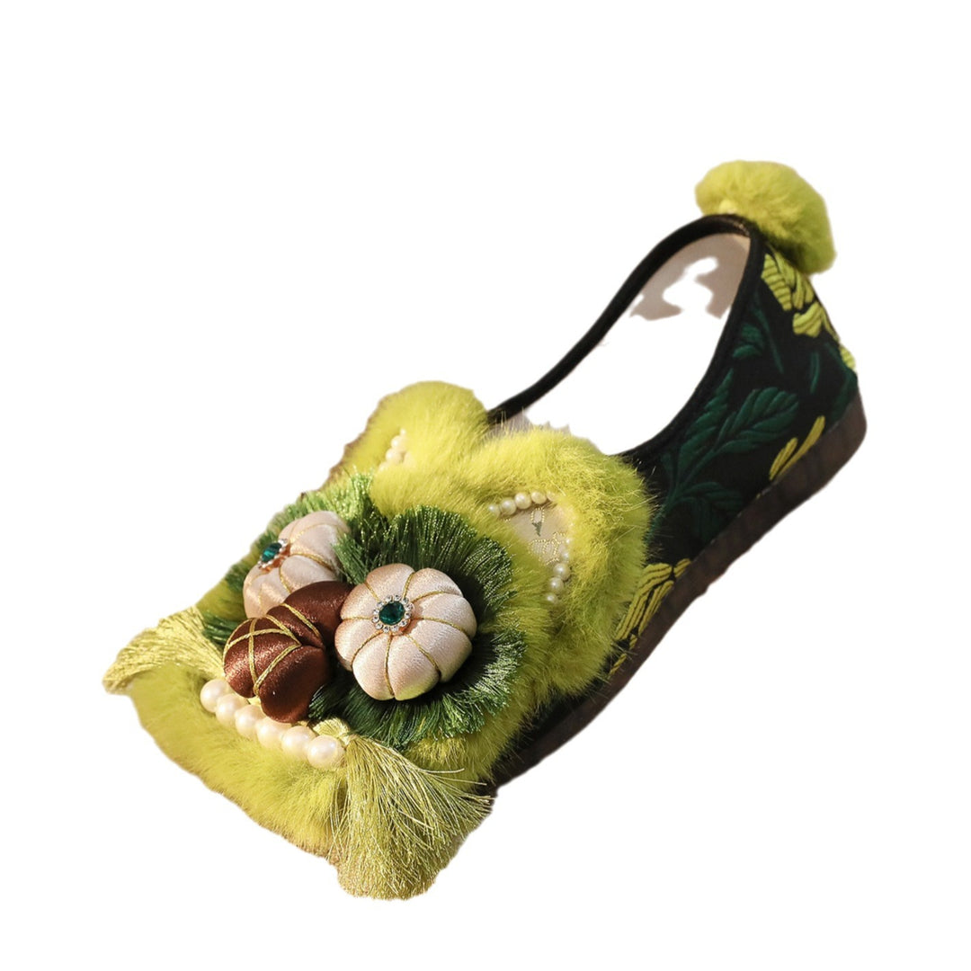 Women's Hanfu Chinese Style Embroidery Shoes - Faux Fur Trim Luxury Floral Tassel Flat Ballet Loafers