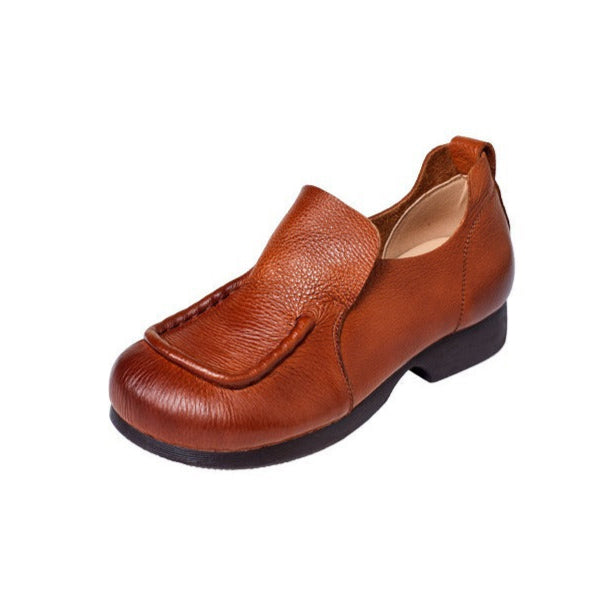 Women's Round Toe Slip On Leather Retro Soft Sole Walk Shoes