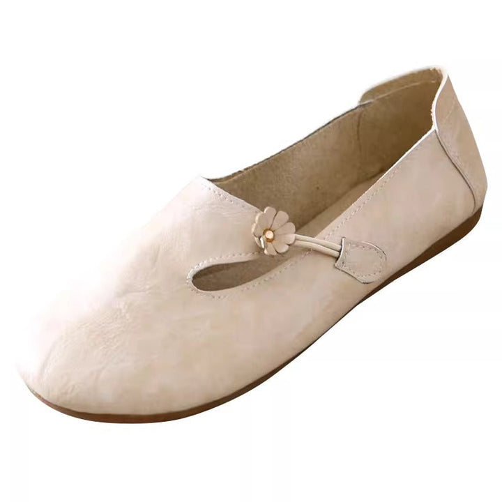 Women's Literary Style Moral Girl Flower Decoration Comfortable Slip-on Flat Shoes