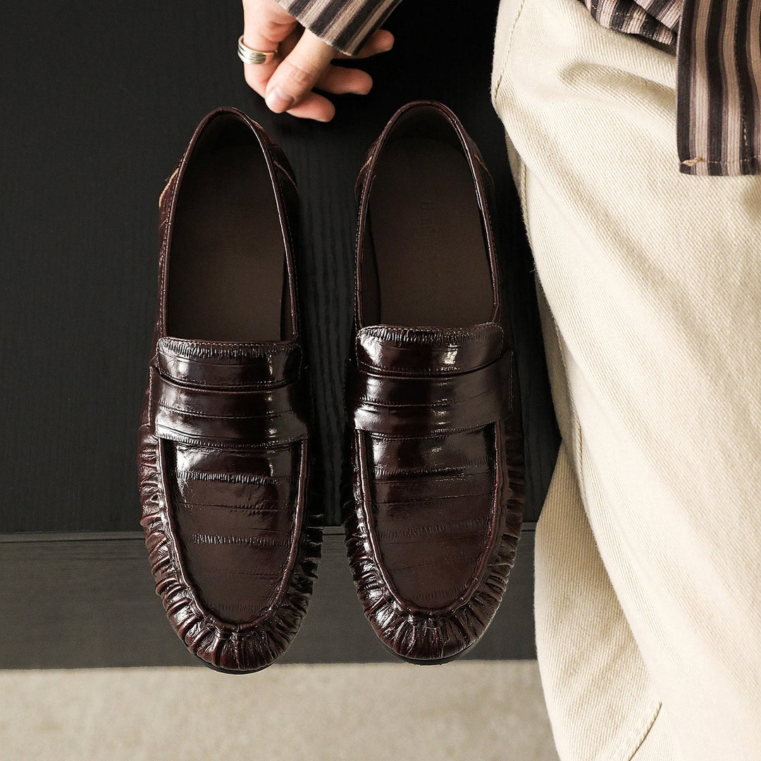 Women's Retro Cowhide Loafers Vintage Round Toe Ruched Penny Slip-on Driving Flats