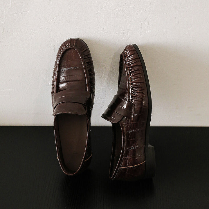 Women's Retro Cowhide Loafers Vintage Round Toe Ruched Penny Slip-on Driving Flats
