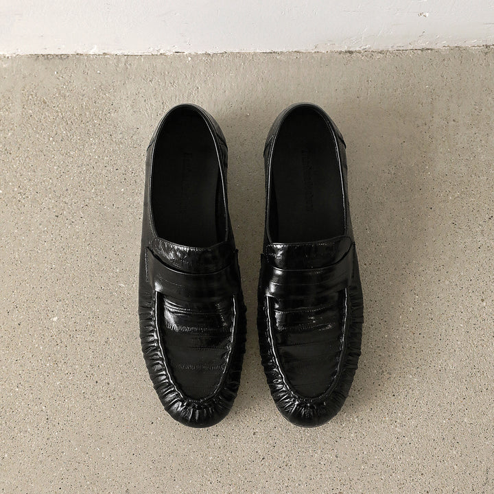 Women's Retro Cowhide Loafers Vintage Round Toe Ruched Penny Slip-on Driving Flats