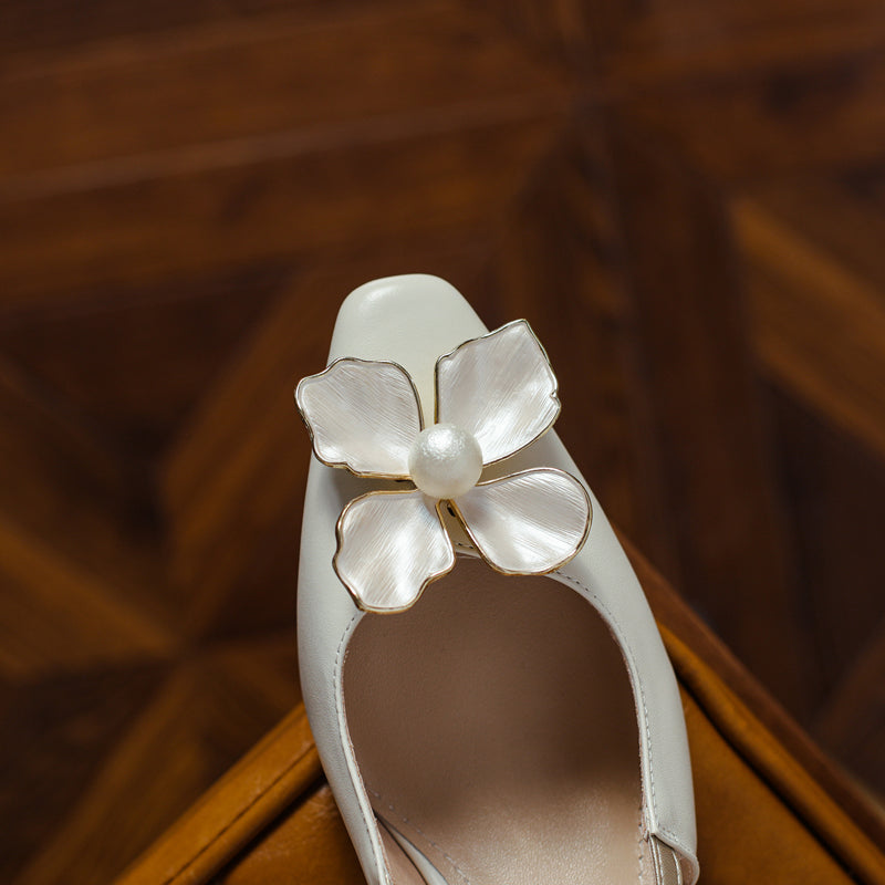 Women's Elegant Leather Flower Decoration Slim Heel Slingback Sandals
