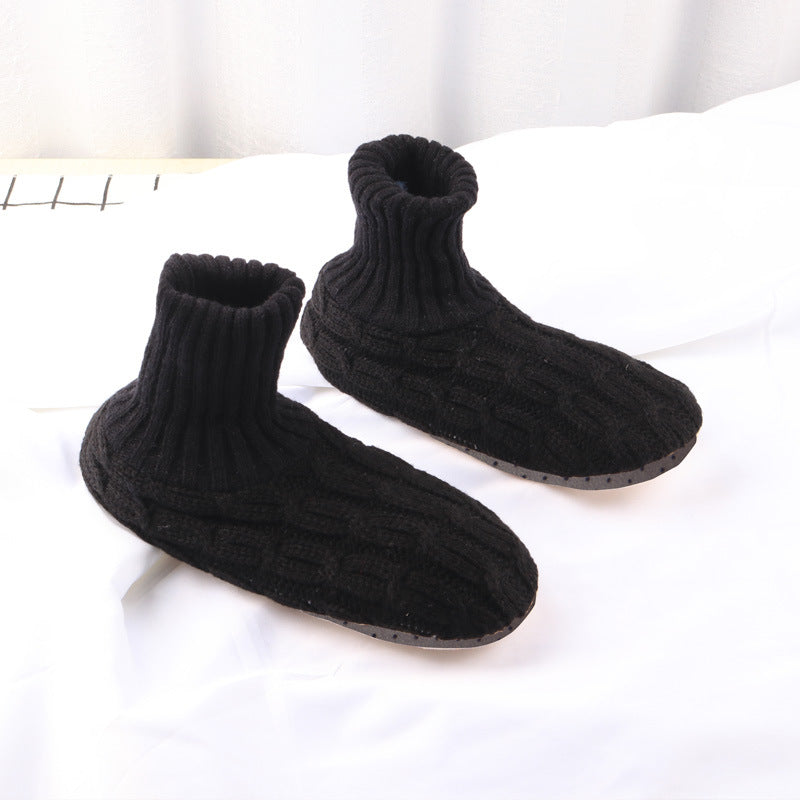 Adults Men's and Women's Cozy Gripper Slipper Socks