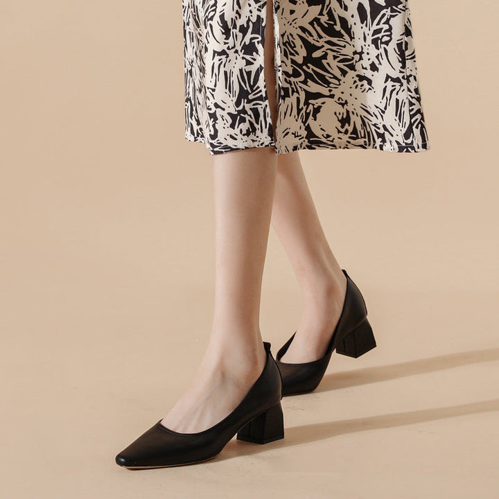 Women's Leather Pointed Toe Minimalist Mid Heel Pump