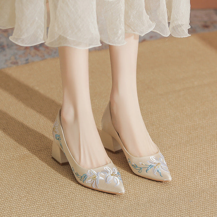 Women's Satin Pointed Toe Mid Heel Pump