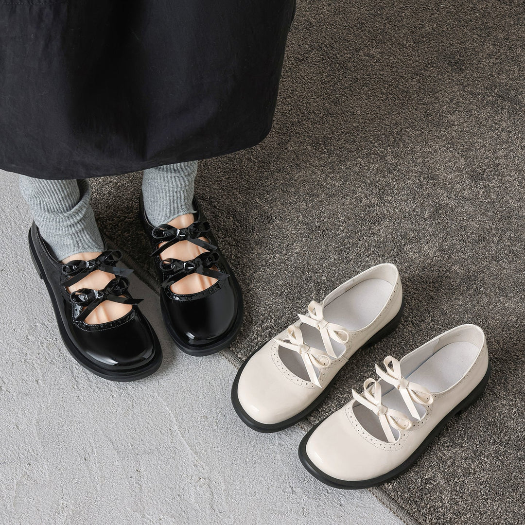 Women's French Style Sweet Bow Leather Shoes - Vintage Scalloped Mary Janes