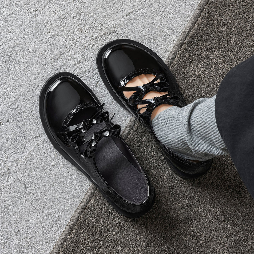 Women's French Style Sweet Bow Leather Shoes - Vintage Scalloped Mary Janes