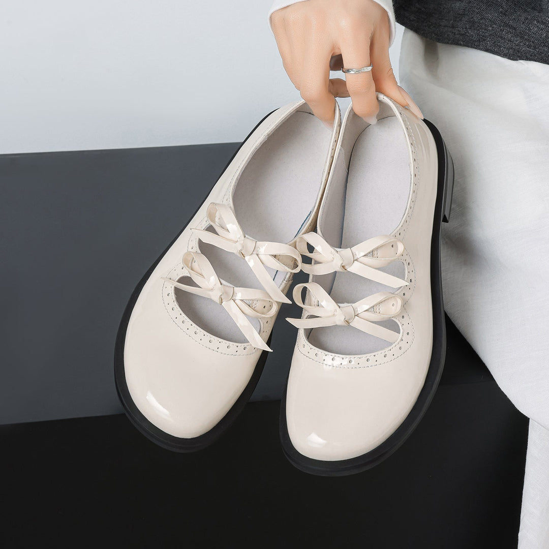 Women's French Style Sweet Bow Leather Shoes - Vintage Scalloped Mary Janes