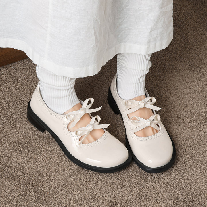 Women's French Style Sweet Bow Leather Shoes - Vintage Scalloped Mary Janes