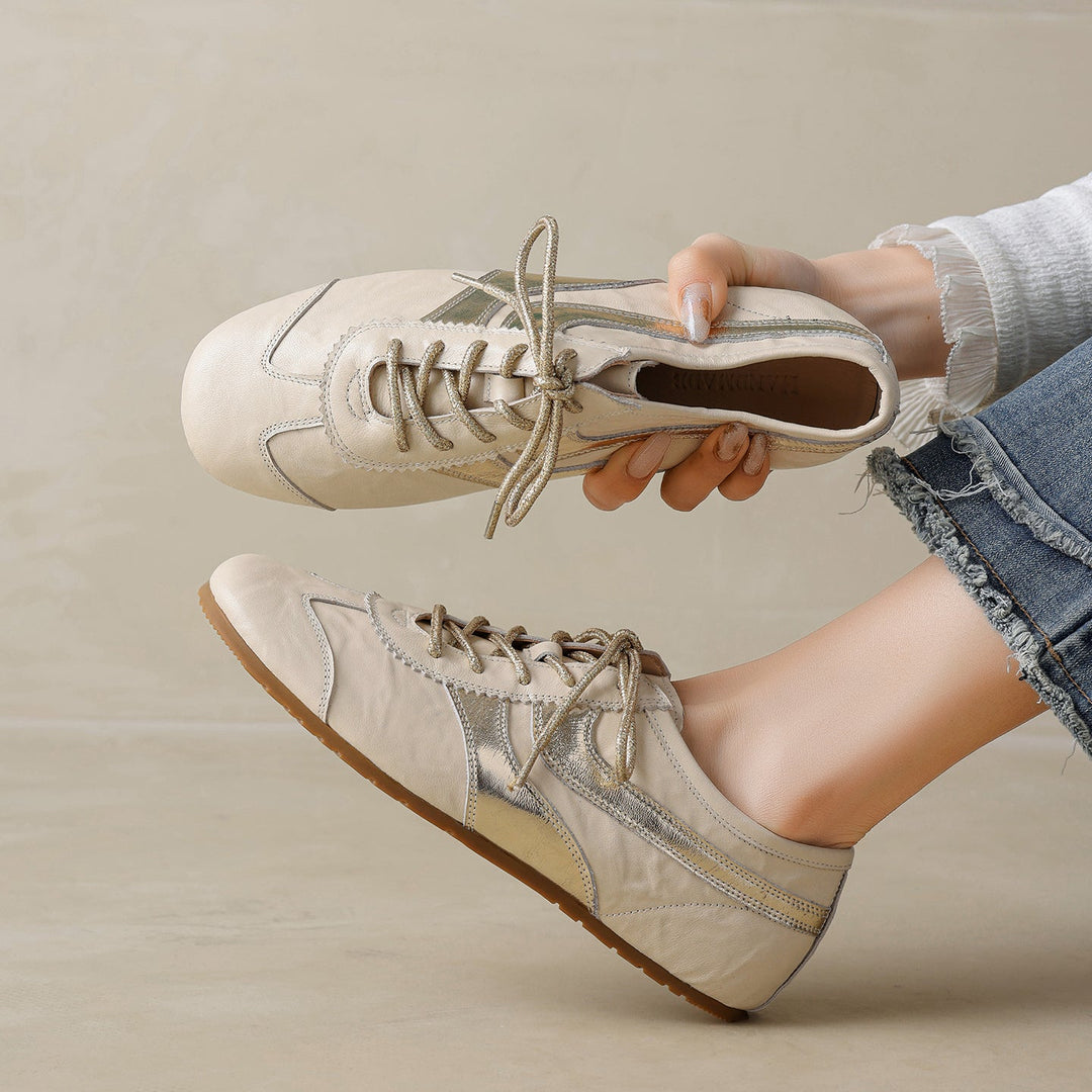 Women’s Soft Leather Flat Sneakers – Stylish Comfortable Casual Shoes