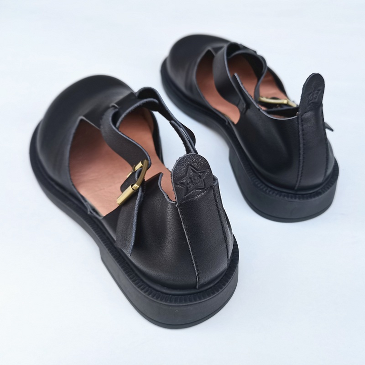 Women's Genuine Leather Retro Big Toe Box Both Sides Hollowed Out Buckle Sandals