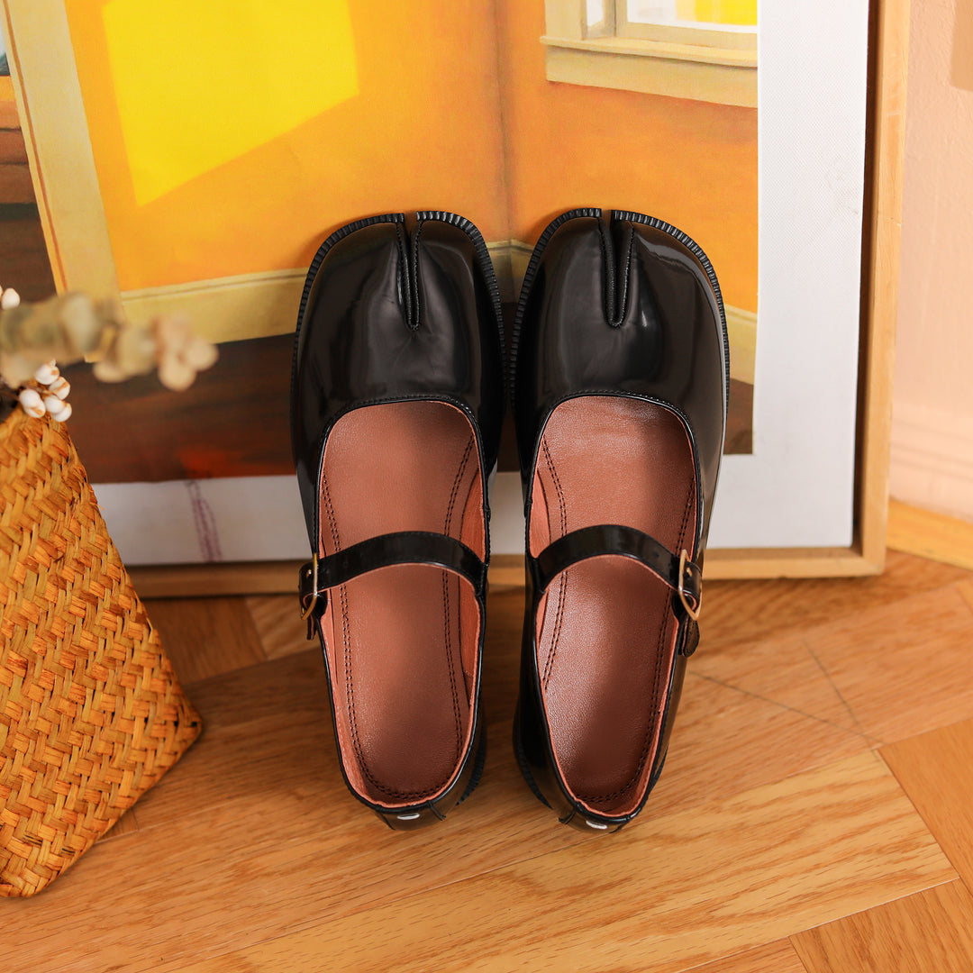 Women's Tabi Split Toe Mary Janes Leather Buckle Strap Shoes Flats