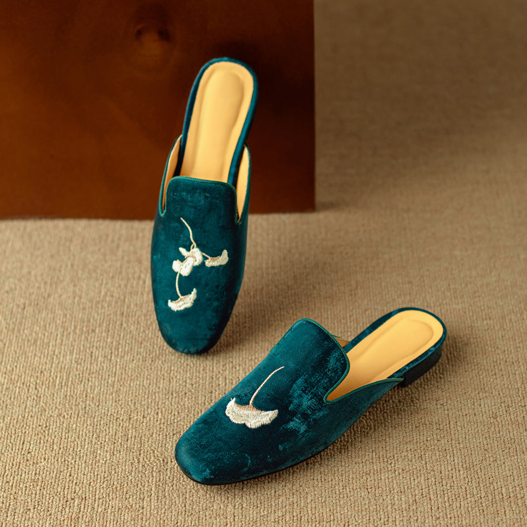 Flat Shoes Green With Hand Embroidered Leaf Velvet Loafers