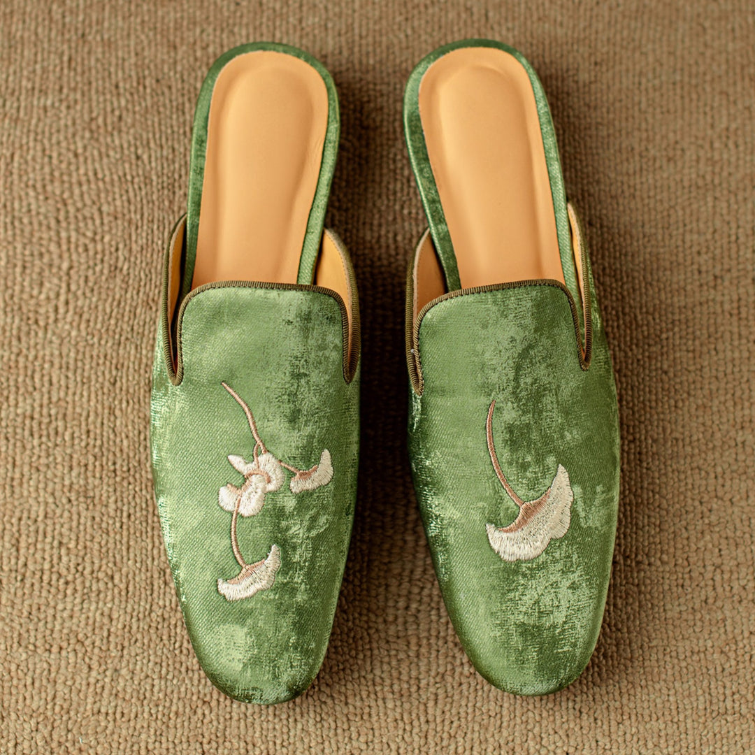 Flat Shoes Green With Hand Embroidered Leaf Velvet Loafers