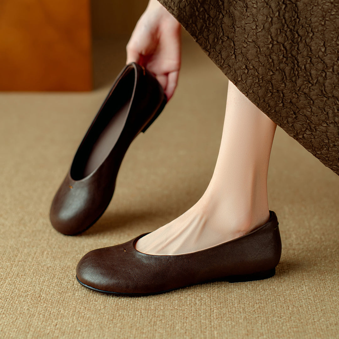 Comfortable Women's Handmade Leather Slip-On Flats – Casual Everyday Shoes