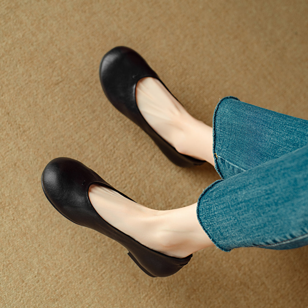 Comfortable Women's Handmade Leather Slip-On Flats – Casual Everyday Shoes