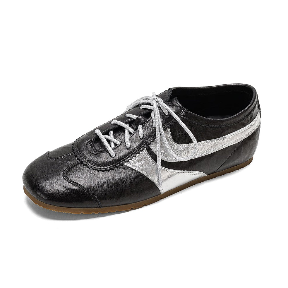 Women’s Soft Leather Flat Sneakers – Stylish Comfortable Casual Shoes
