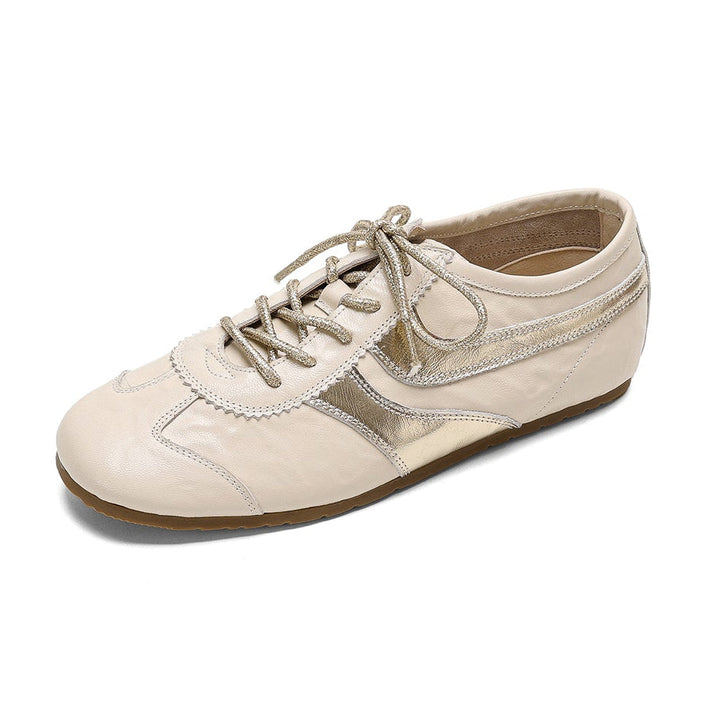 Women’s Soft Leather Flat Sneakers – Stylish Comfortable Casual Shoes