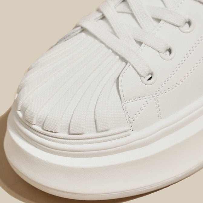 Sporty White Skate Shoes For Women Lace Up Sneakers