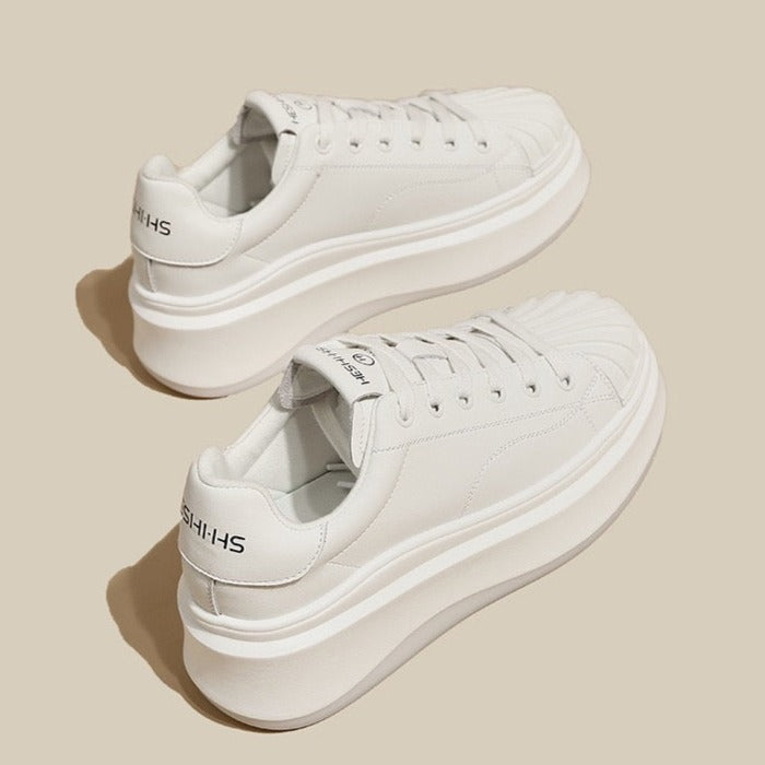 Sporty White Skate Shoes For Women Lace Up Sneakers