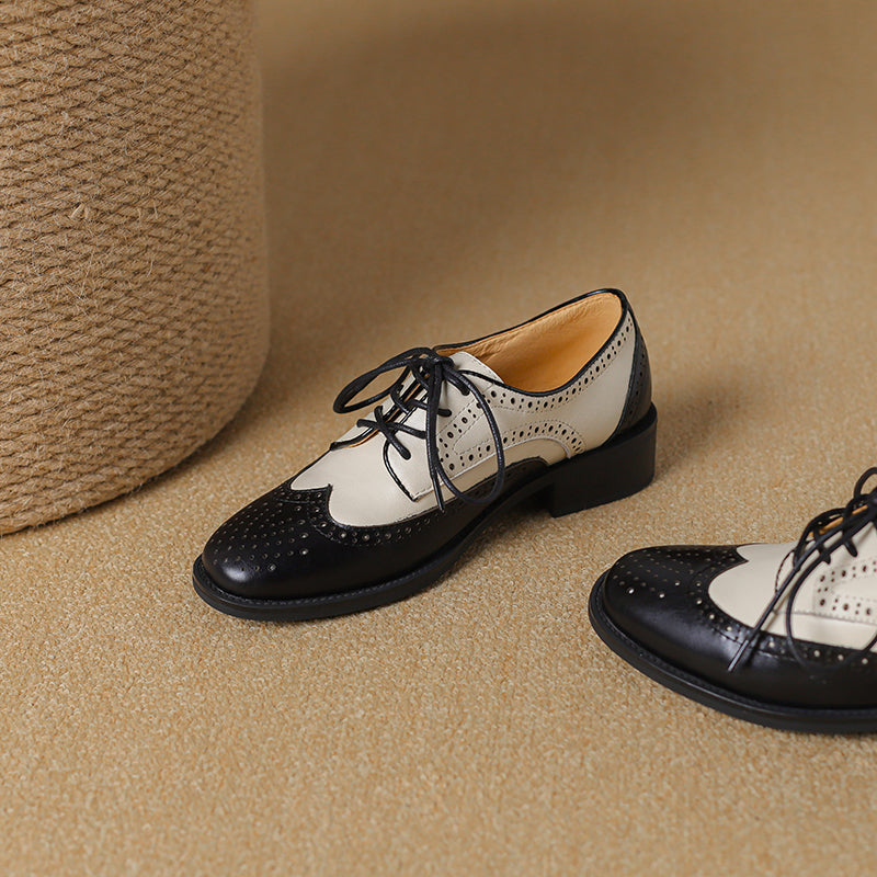 Retro Women's Color-Block Brogue Oxford Lace-Up Shoes – Elegant Design