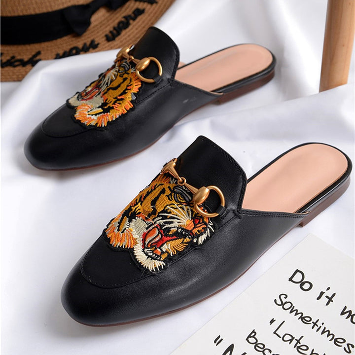 Women Casual Fashion Leather Tiger Pattern Velvet Slippers Mules