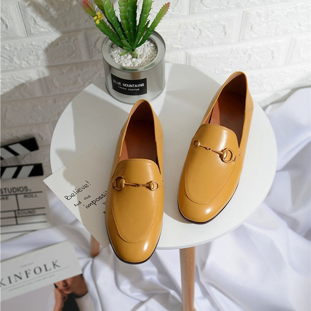 Women Classic Metal Buckle Leather Loafers Flat Shoes