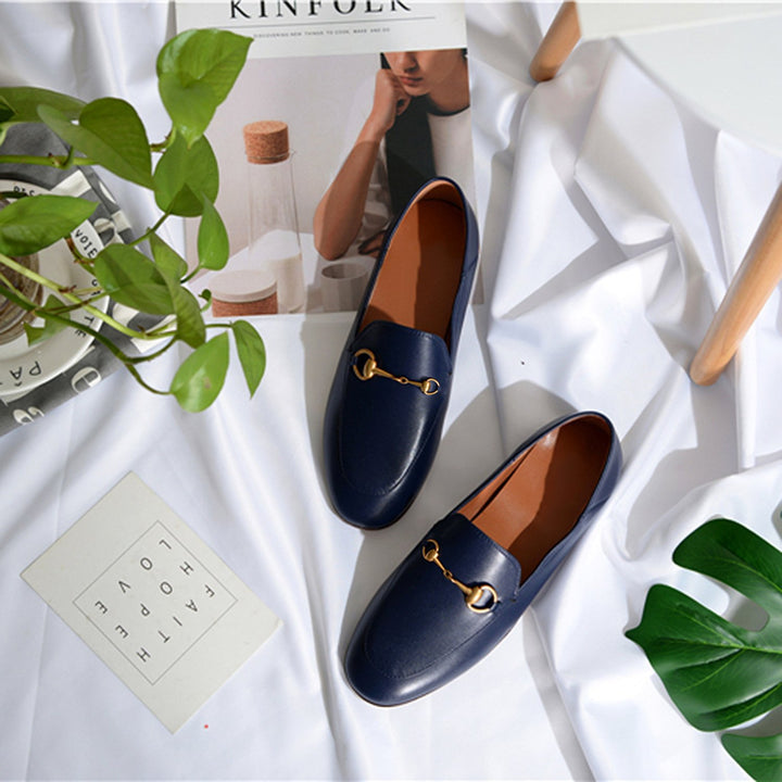 Women Classic Metal Buckle Leather Loafers Flat Shoes