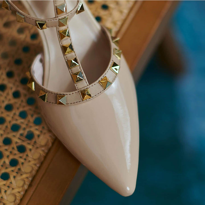 Womens High Heel Pointed Rivet Sandals