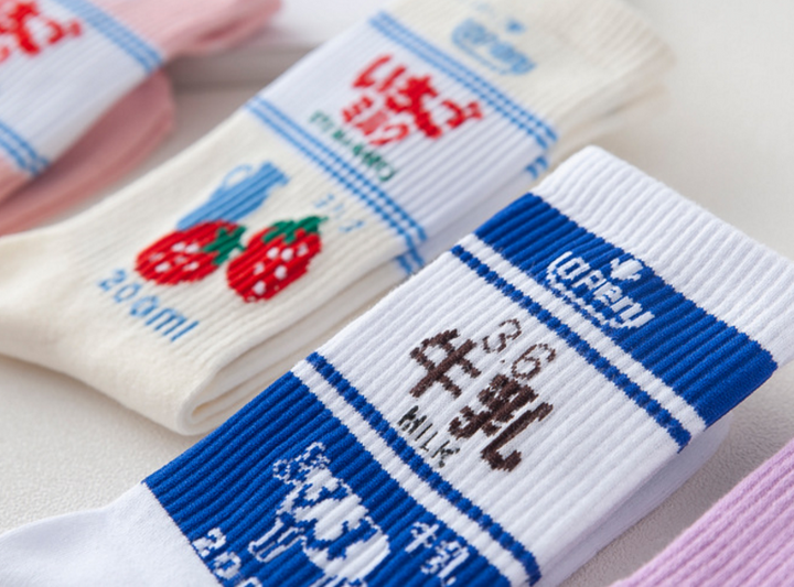 Lovely Strawberry Milk Socks 4 Pair