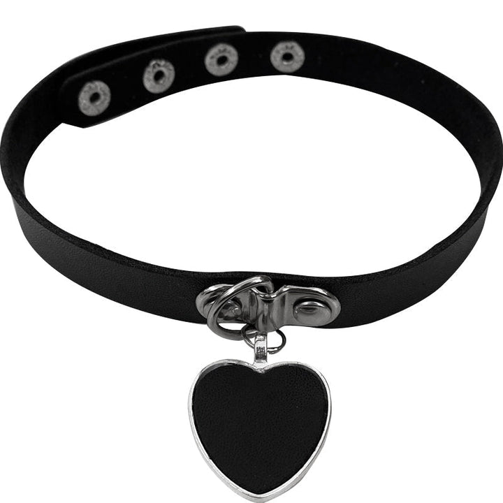 Black Heart Collar