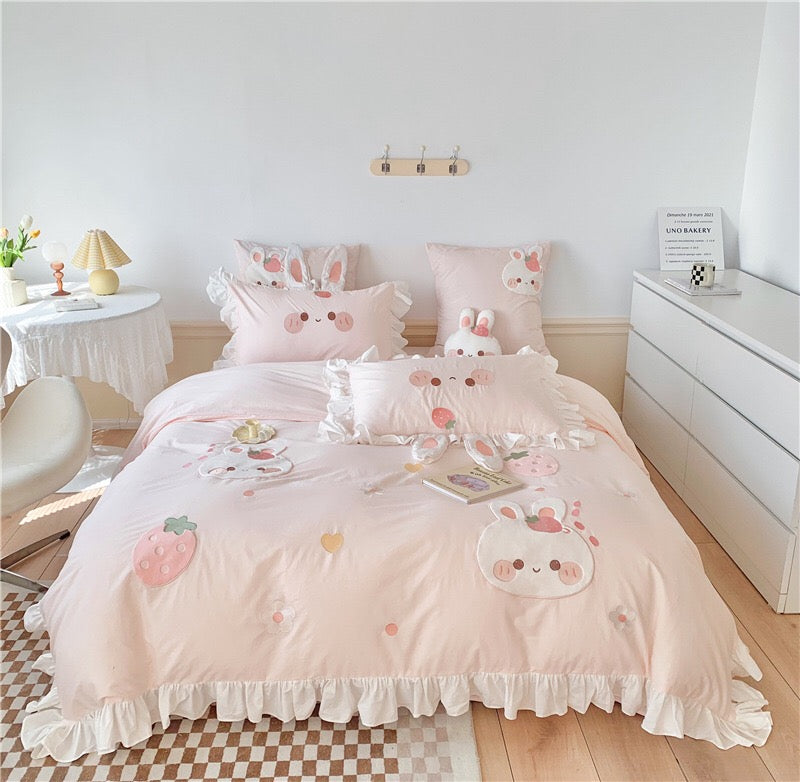Cute Cartoon Rabbit Pattern Embroidery Bedding Set