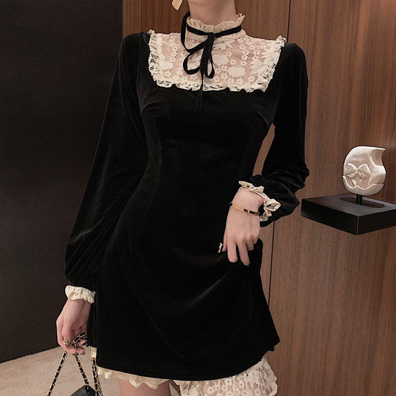 Larme Doll Velvet Lace Mini Dress