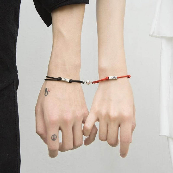 2pcs Couples Magnetic Attraction Bracelets