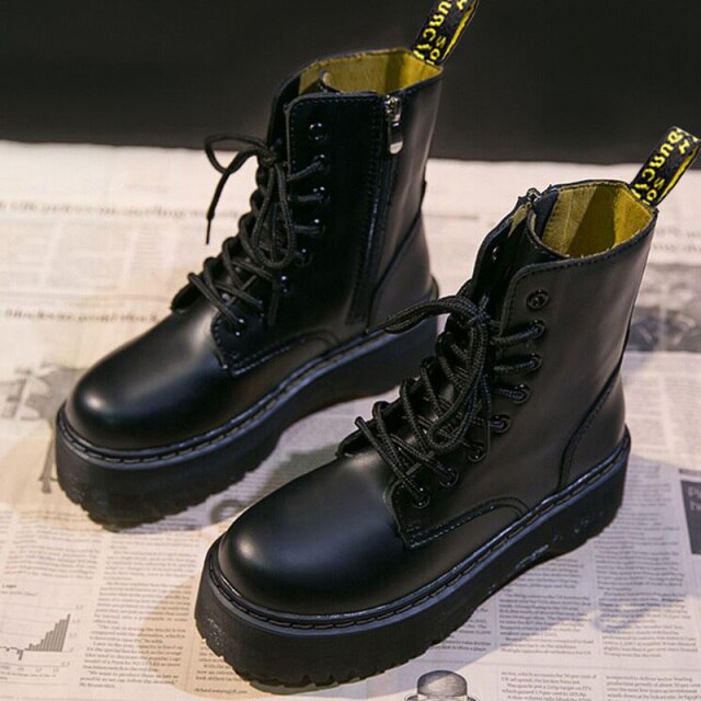 Women Grunge Shoes Platform Lace-up Combat Boots