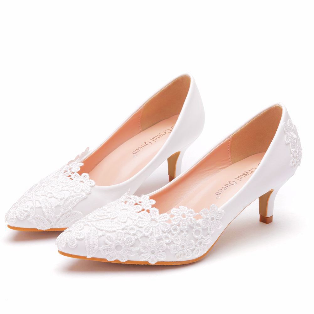 White Lace Flower Low Heel Wedding Shoes for Bride